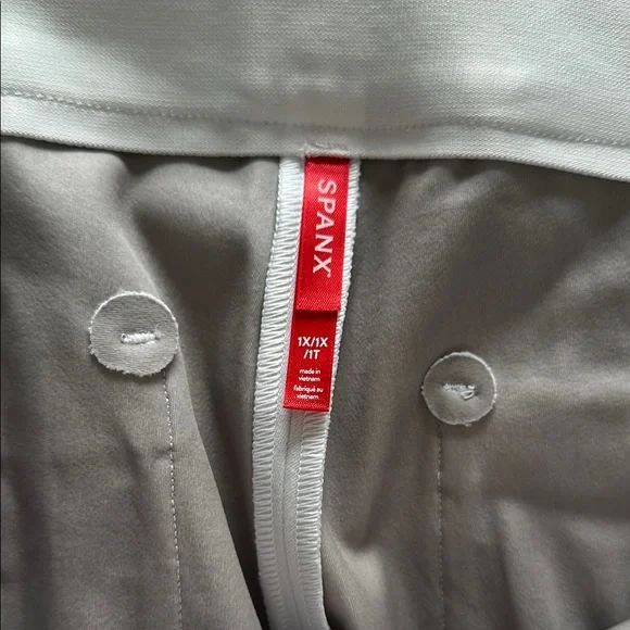 NWT Spanx White Pants - Picture 2 of 6